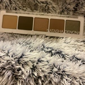 Natasha denona eyeshadow palette